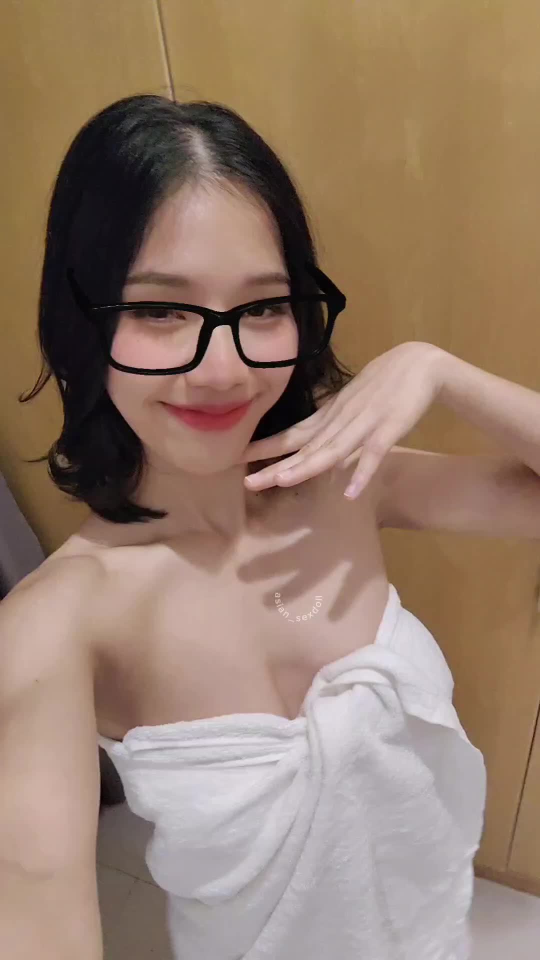 asian_sexdoll perfect asian pussy view