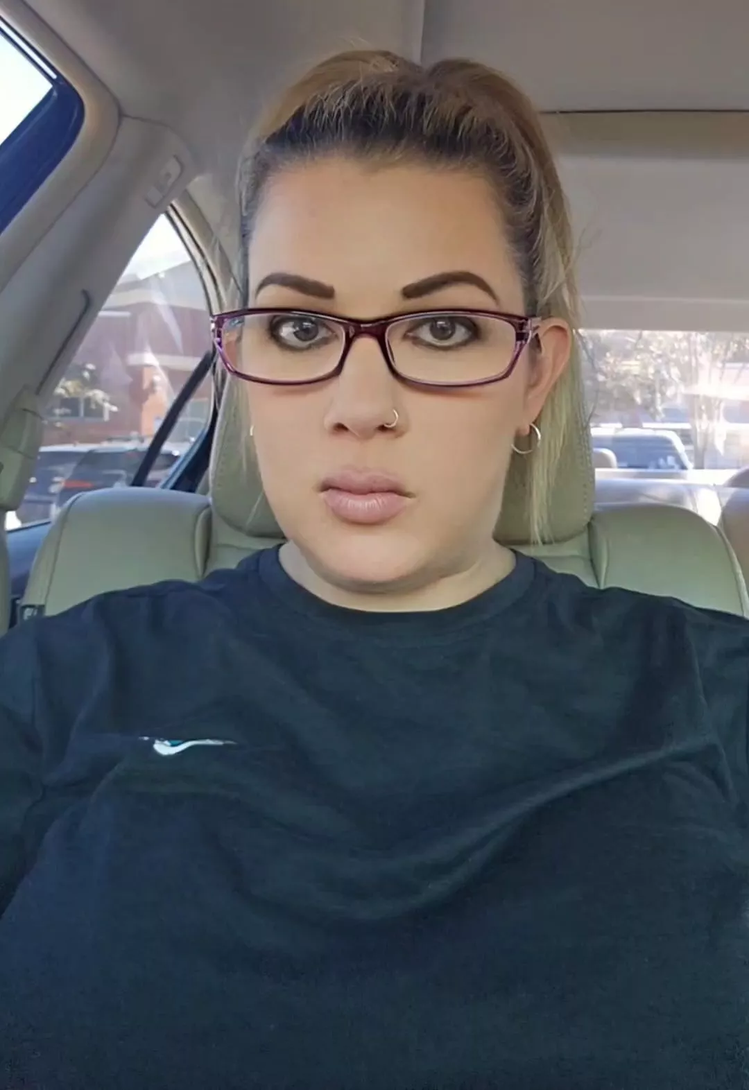 huge boobs reveal selfie