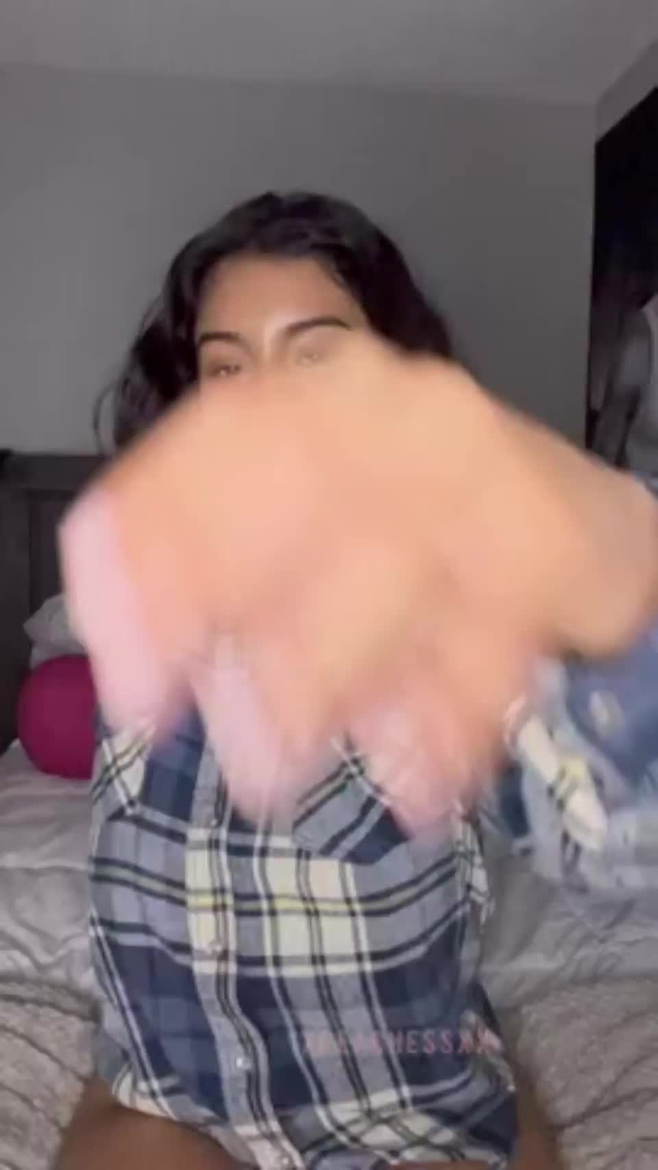 xpeachessxx sweet Mexican pussy