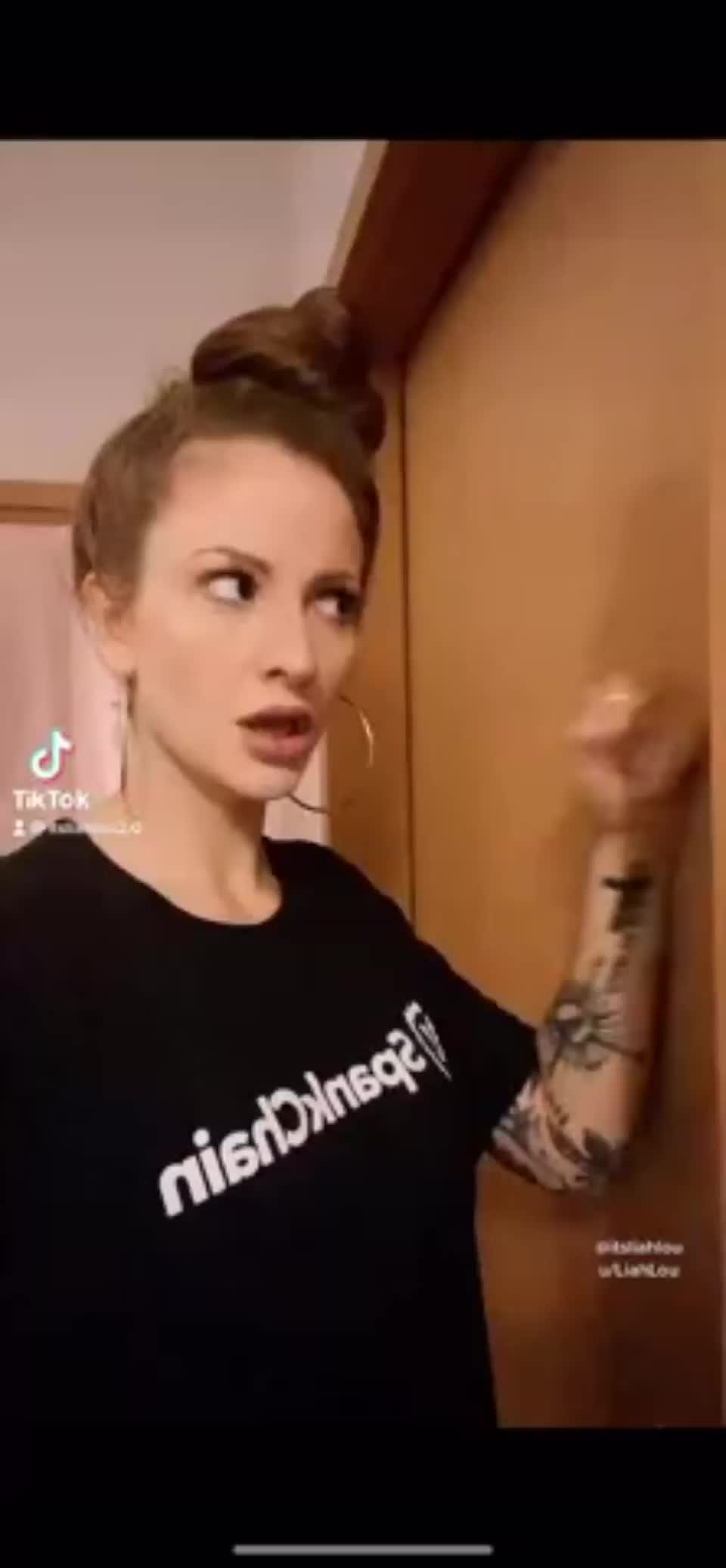 Tik Tok Naked