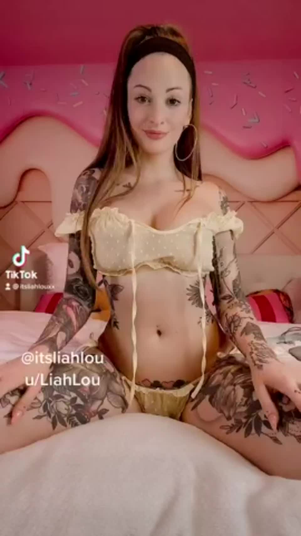 liahlou big fake boobs