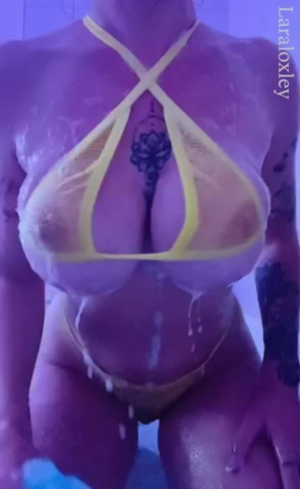 loxleylara amazing wet tits