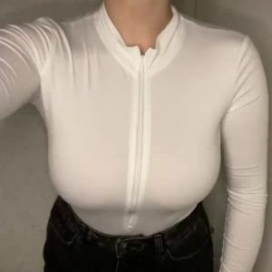  huge bouncing tits
