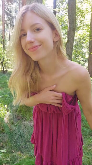 petite blonde babe striptease