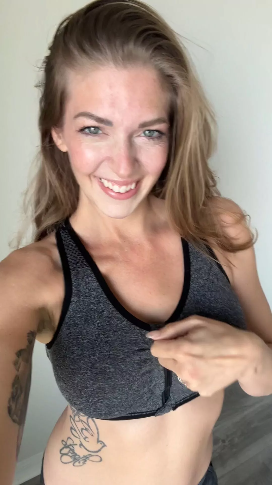 hot mommy fake tits