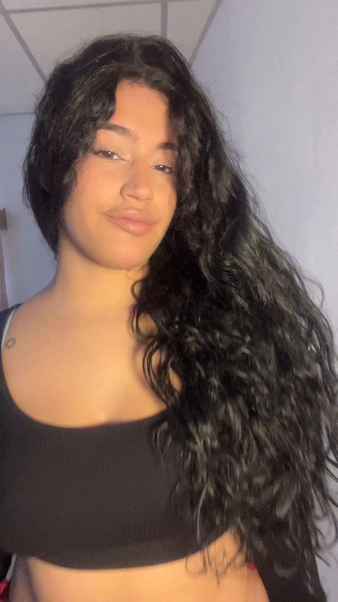 latina babe boobs reveal