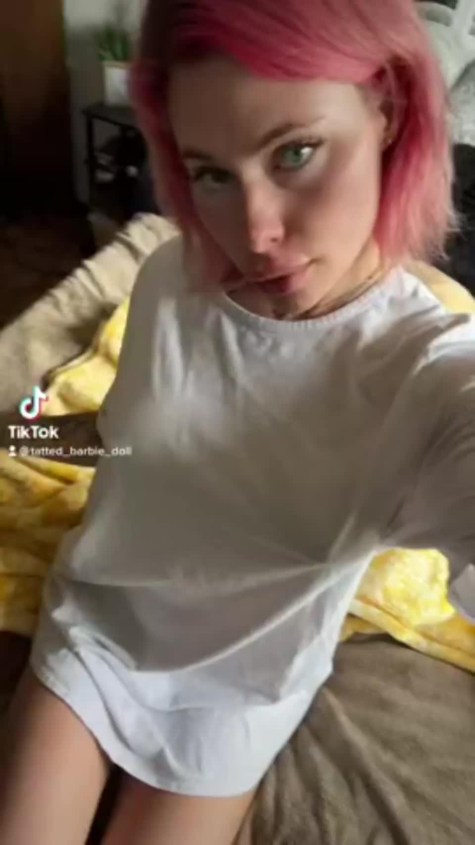 bullet_girl skinny tiktok fuckdoll