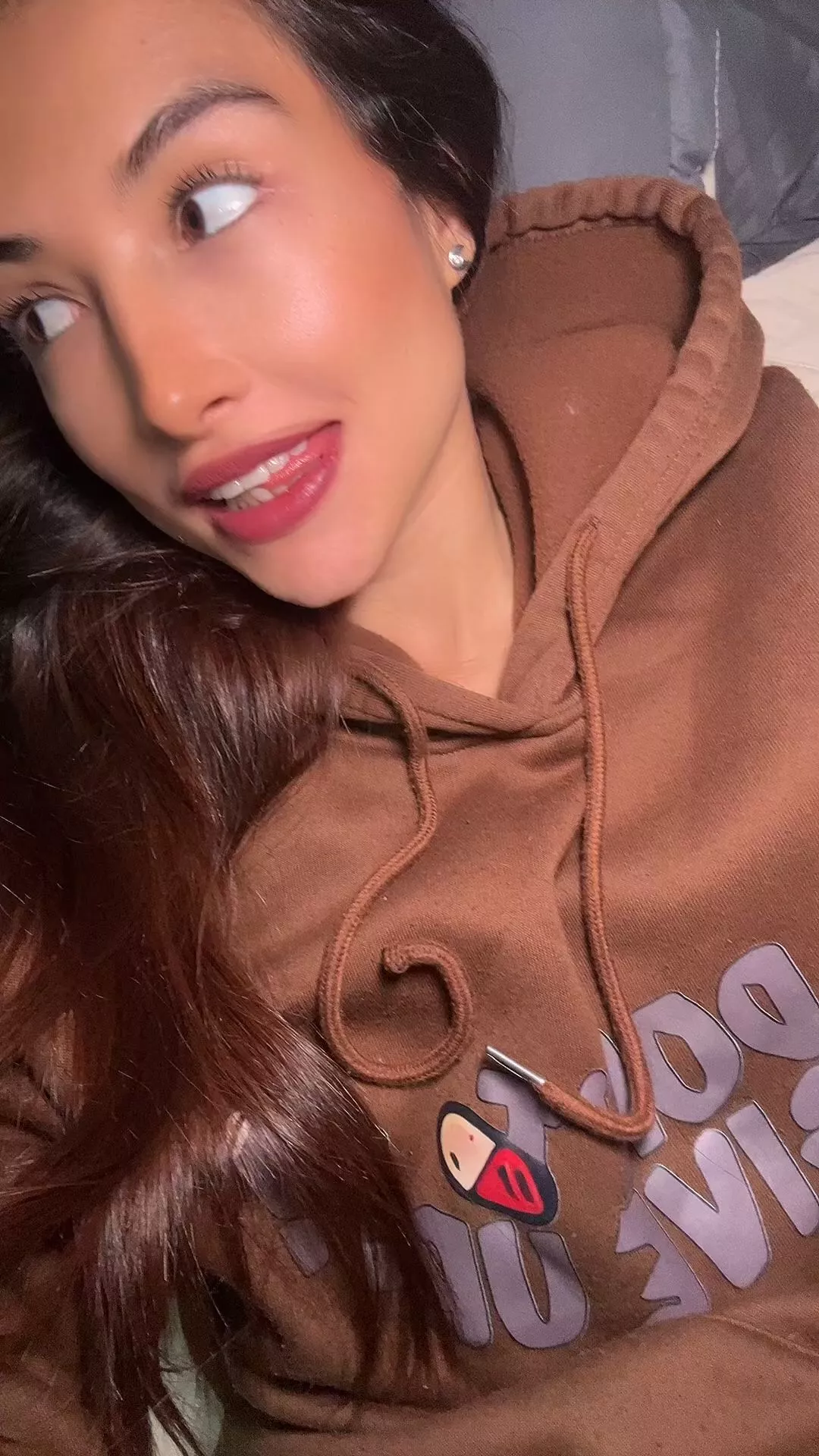 lovely small tits selfie